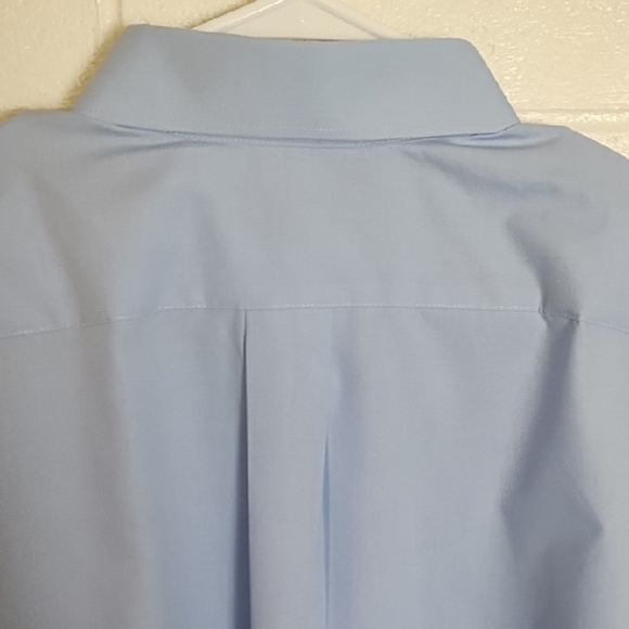 Stafford Light Blue Performance The Super Shirt Men's Dress Shirt - Picture 3 of 13